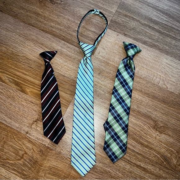 (Bundle of 3) Youth Boys Ties Necktie and Clip On Ties - Picture 1 of 3